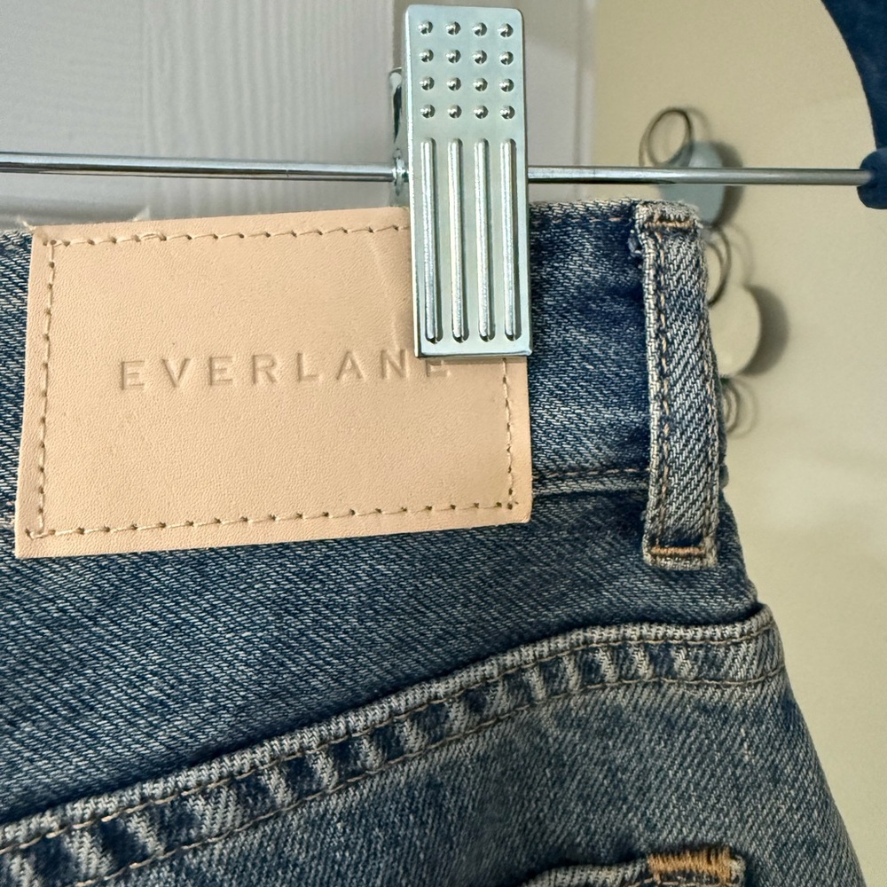 Everlane 90’s Cheeky Jeans - Picture 6 of 6